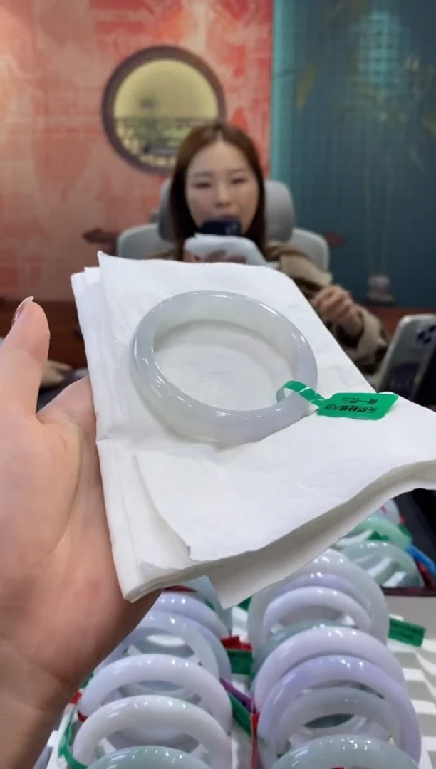 未镶嵌手镯翡翠0041812