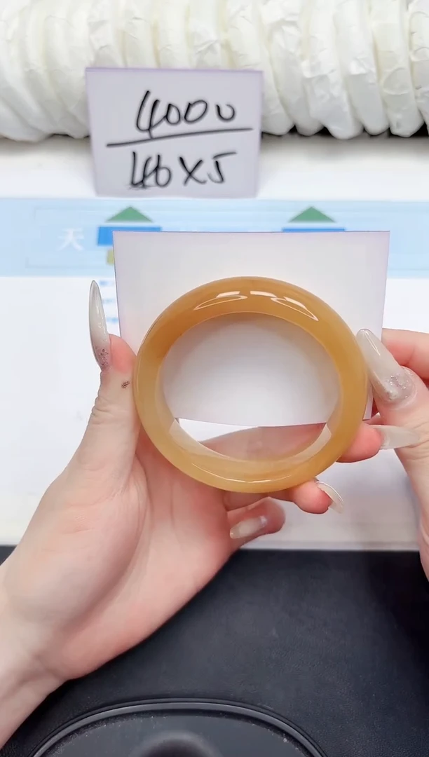 未镶嵌手镯石英质玉61-61