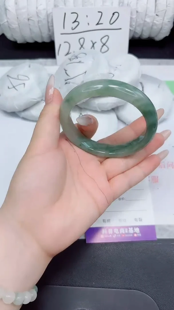 石英质玉手镯未镶嵌14-60