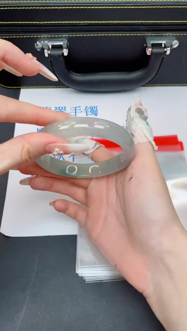 未镶嵌手镯翡翠有瑕疵NO退换-212