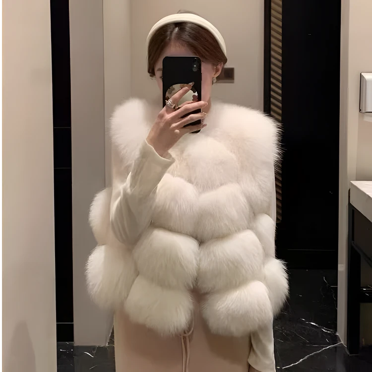 人造皮草 2025仿狐狸毛皮草马甲女短款时尚气质名媛风背心外套女