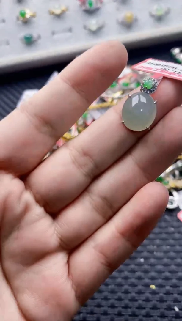 翡翠戒指银S925镶嵌20000000000     4