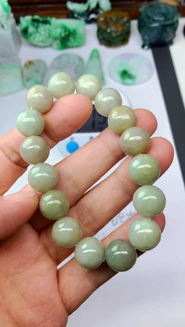 颈饰未镶嵌翡翠闲*手串