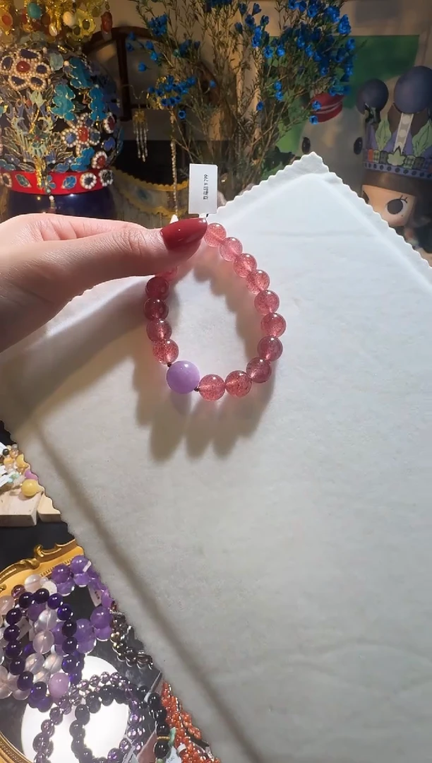 【闪购商品】水晶手串未镶嵌草莓晶手串