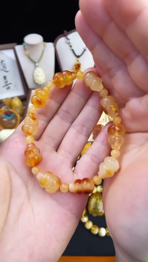 琥珀未镶嵌珠宝奇石柒月