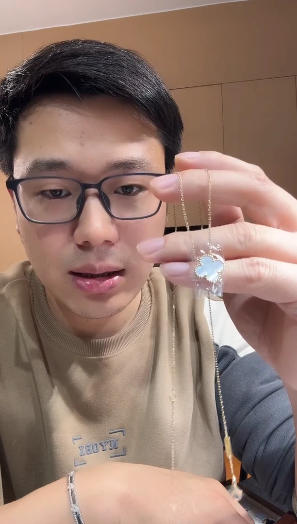 【闪购商品】贝壳（贝母）套链18K金镶嵌 白色k黄，四叶草套链GHJ25版