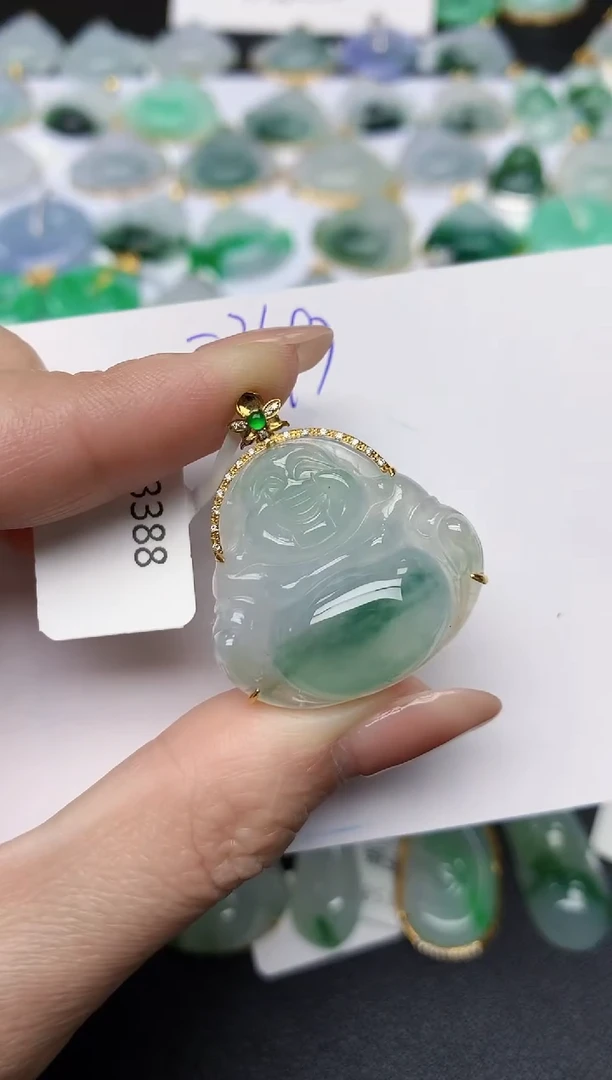 颈饰18K金镶嵌翡翠天然缅甸A货翡翠百元以上9元证书费自理