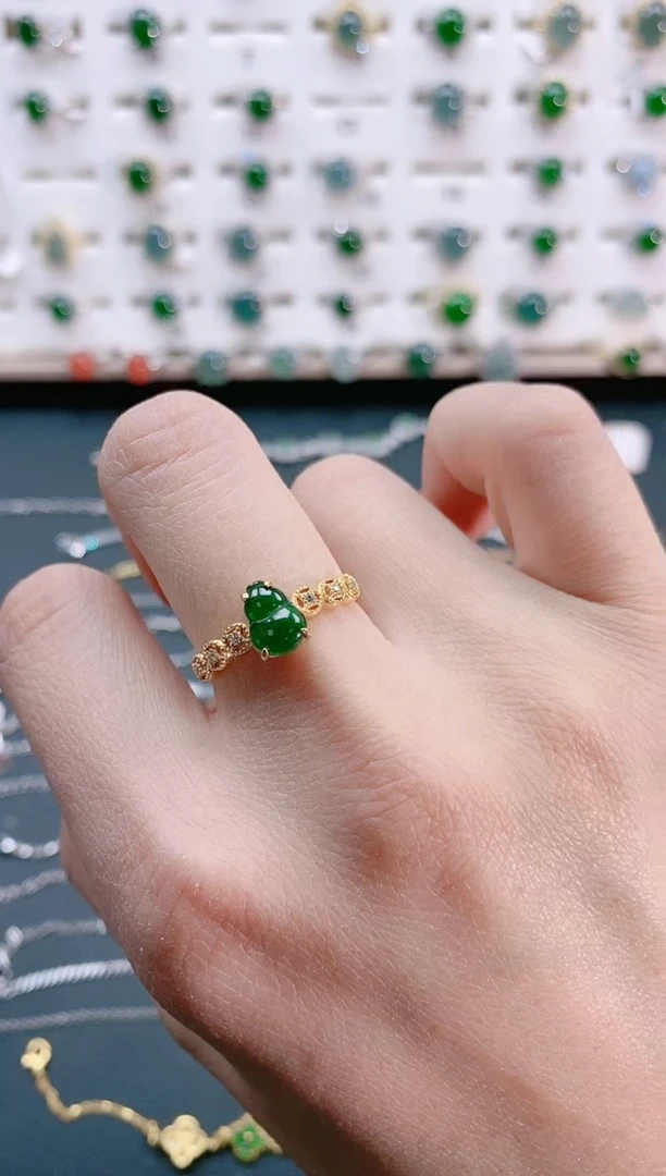 【闪购商品】翡翠戒指银S925镶嵌天然翡翠