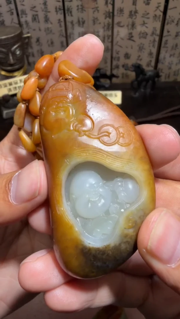 未镶嵌和田玉挂件和田玉