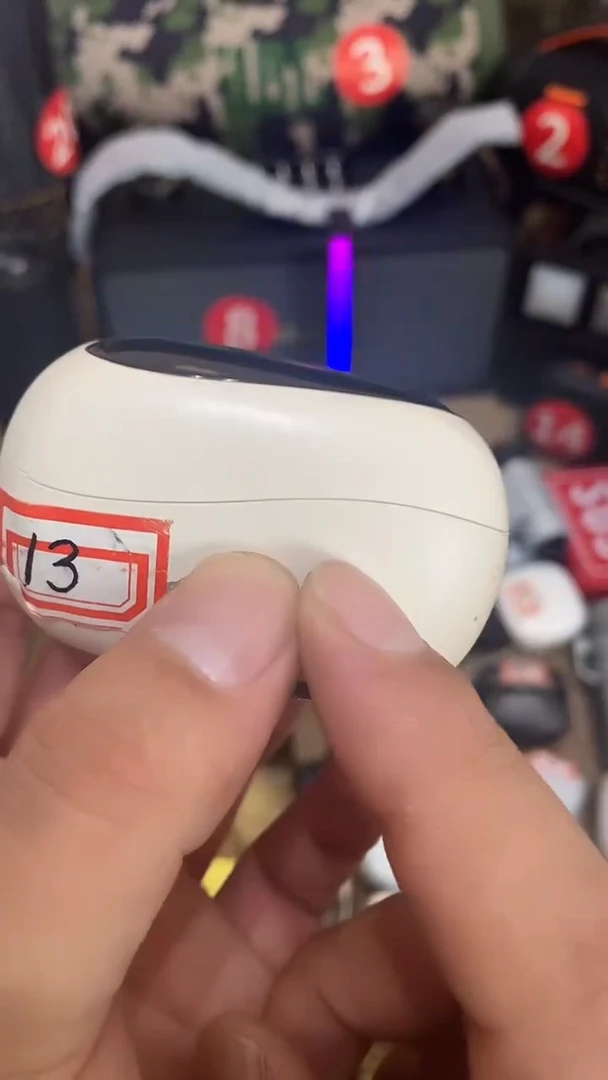 瓷片闪购商品 如图所示