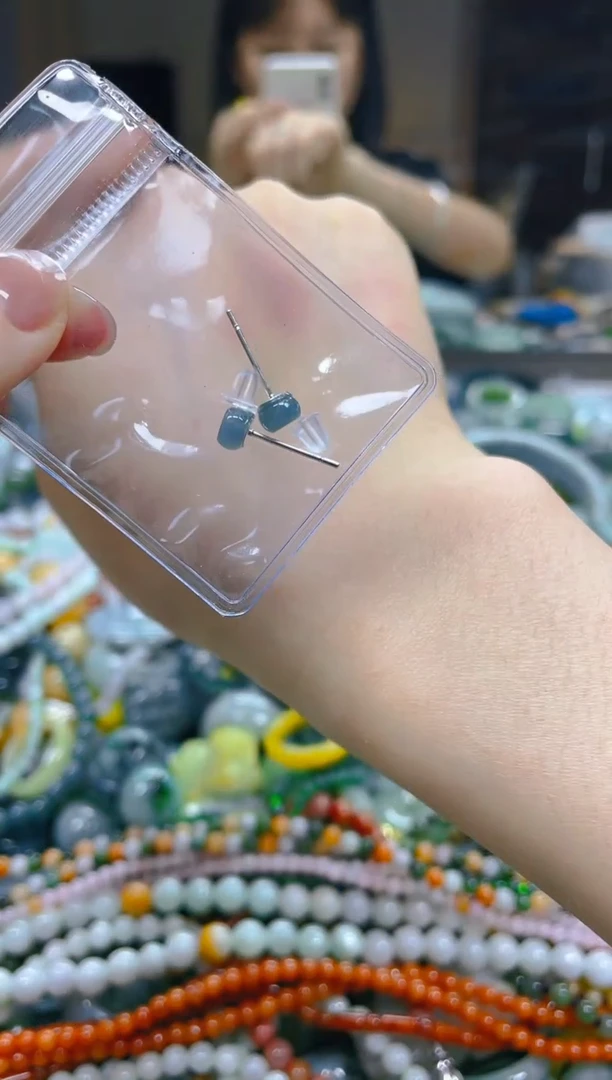 翡翠未镶嵌颈饰/E/翡翠A货一图一物