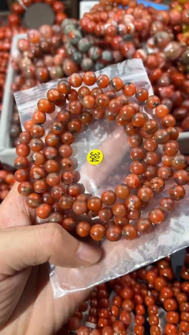 南红玛瑙手串未镶嵌8+