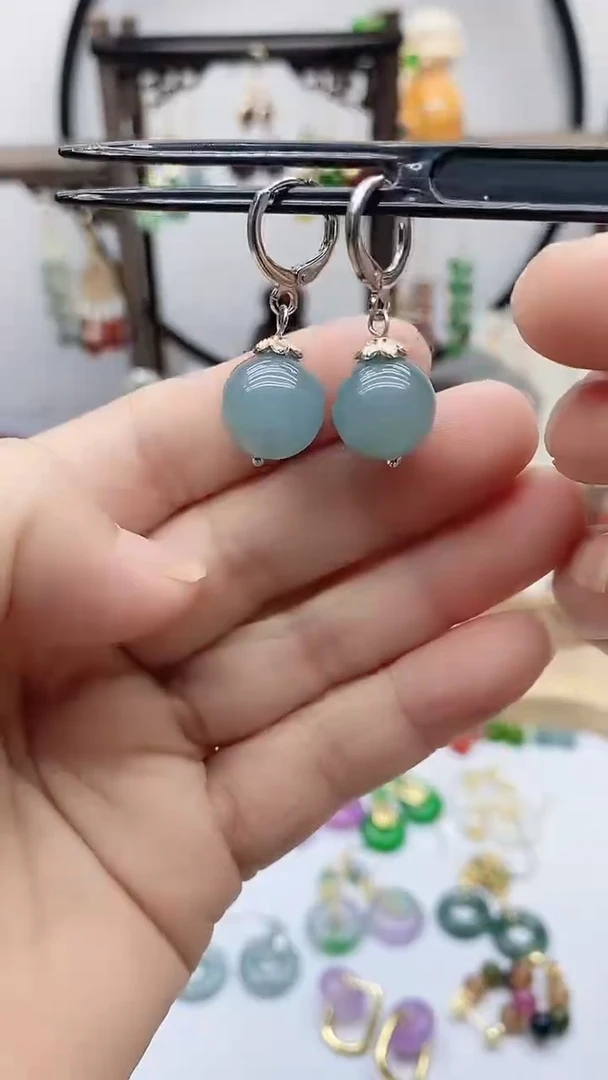 银S925镶嵌石英质玉（天山翠）耳饰173