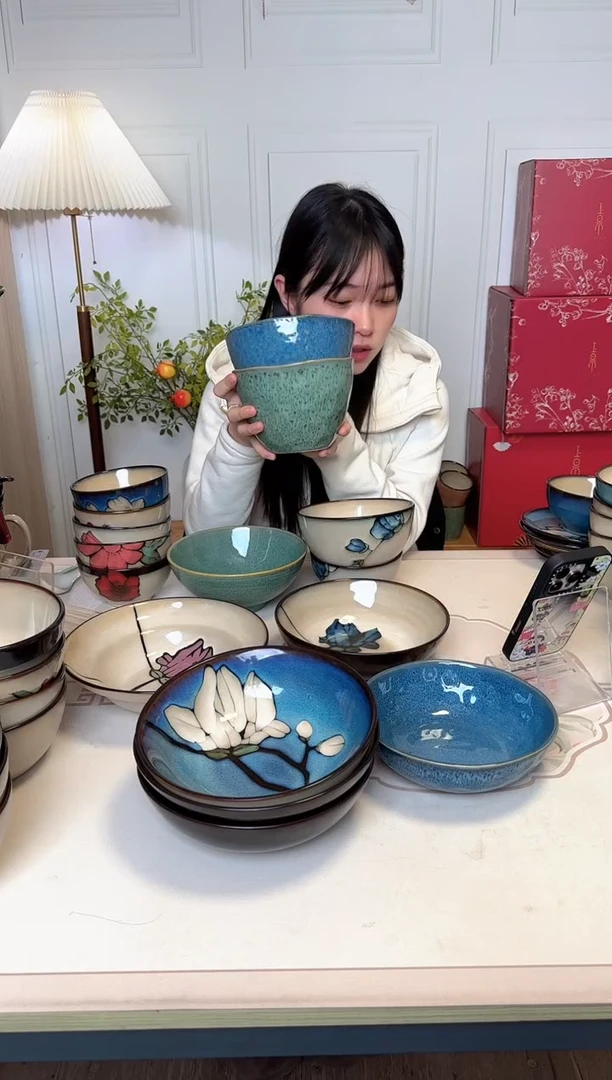 瓷片孔雀绿面碗组合