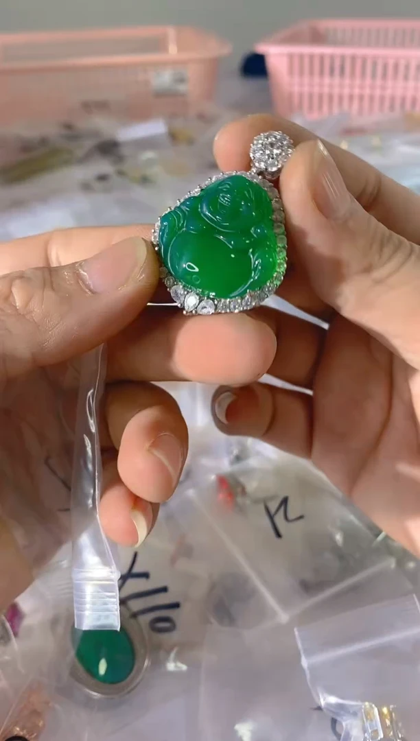 【闪购商品】水晶颈饰银S925镶嵌746红宝，蓝宝，多样性发一件赠链