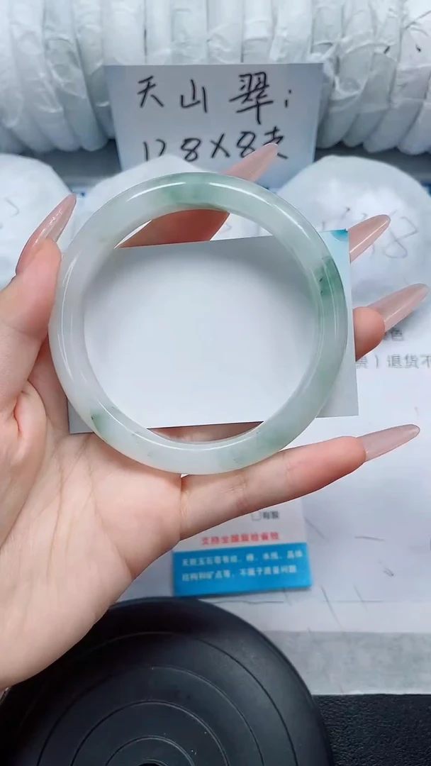 未镶嵌手镯石英质玉18-62/63