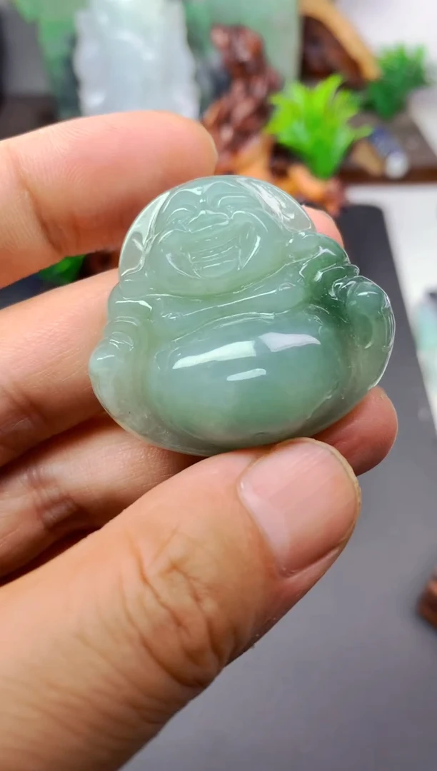 颈饰未镶嵌翡翠琥**光佛公