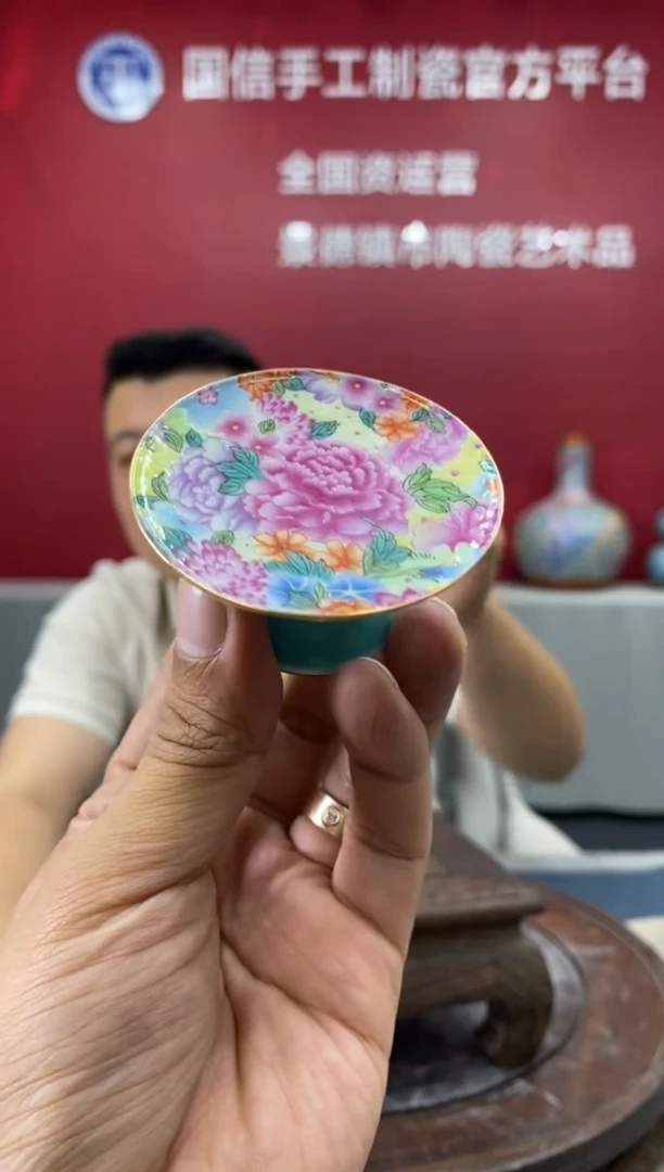 摆件b091景德镇瓷器一件