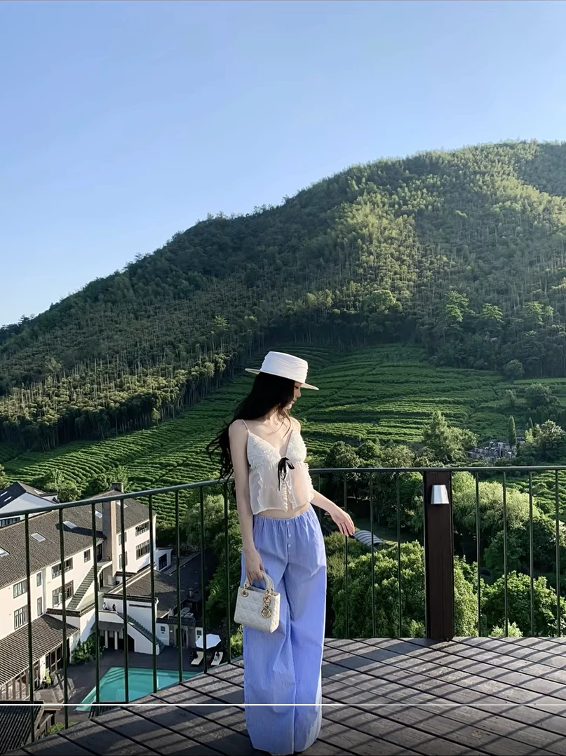 设计感辣妹气质上衣女2025新款显瘦休闲裤套装