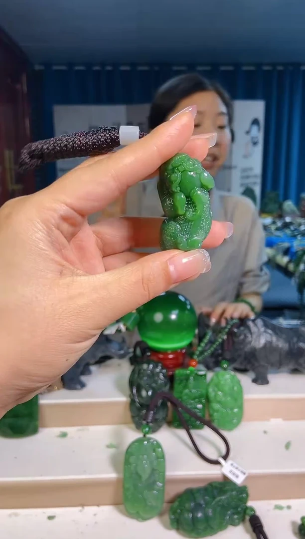 和田玉未镶嵌挂件1