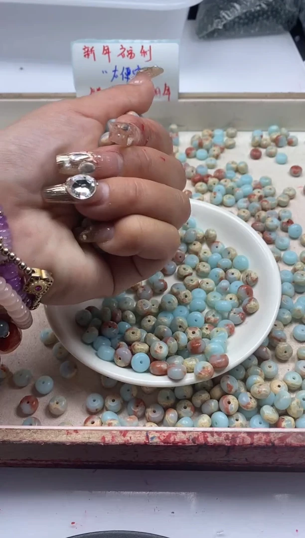 【闪购商品】玛瑙/玉髓颈饰未镶嵌w892寿山石算盘8*5mm*40颗