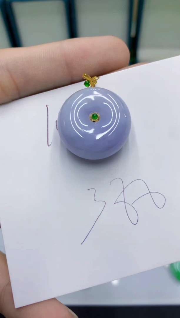 颈饰18K金镶嵌翡翠翡翠