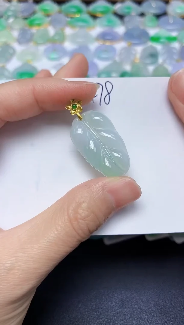 翡翠未镶嵌颈饰 天然缅甸翡翠A货