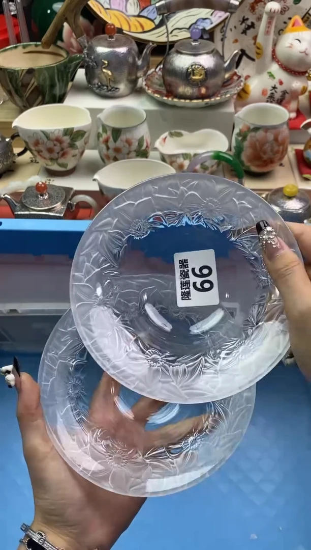 【闪购商品】瓷片隆莲瓷器欢迎大家