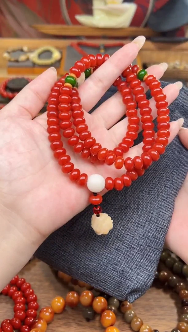 【闪购商品】菩提根/象牙果手串砂砂红佛手108颗6*9m