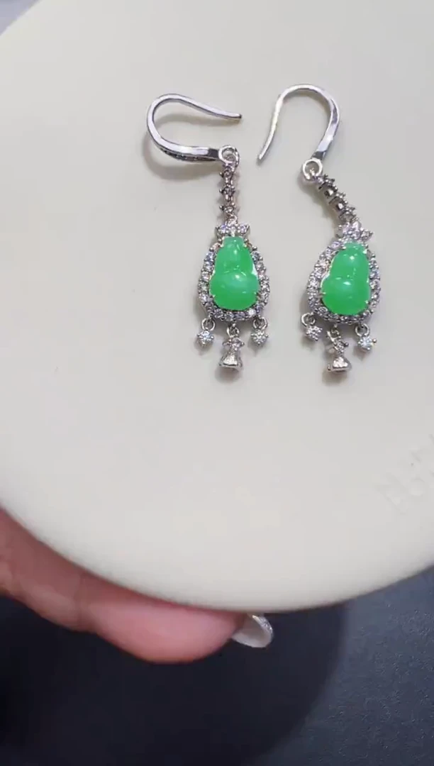 银S925镶嵌翡翠耳饰