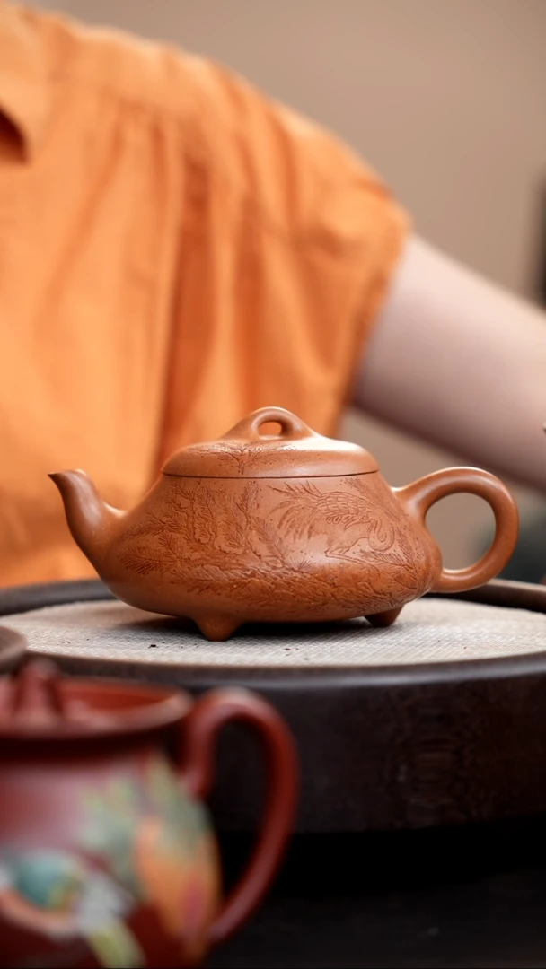 茶壶紫砂降坡泥汉棠石瓢刻仙鹤