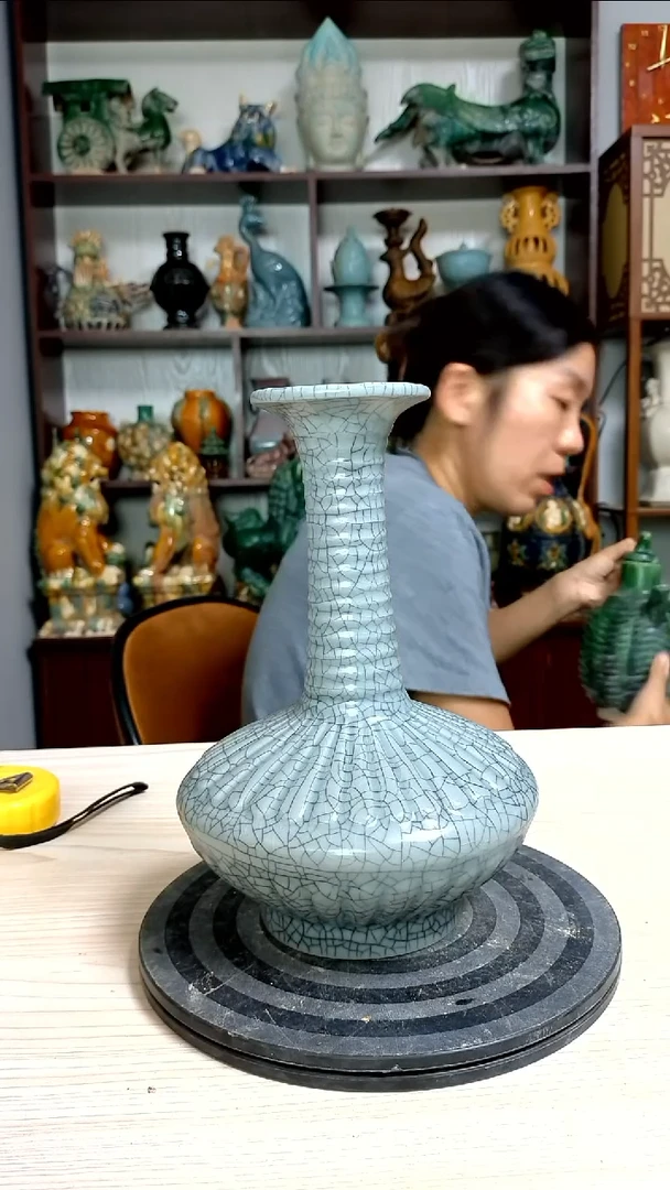 经典精美复古风格瓷器
