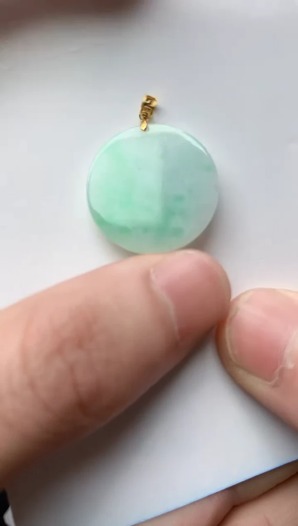 【闪购商品】翡翠颈饰18K金镶嵌35........