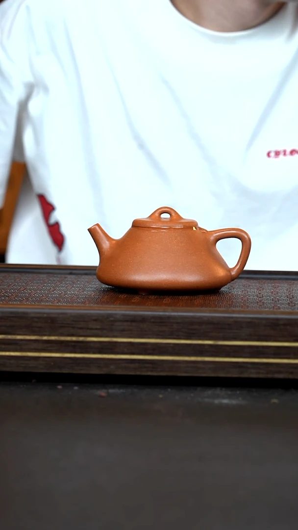茶壶紫砂www     金降坡     子冶石瓢     240cc