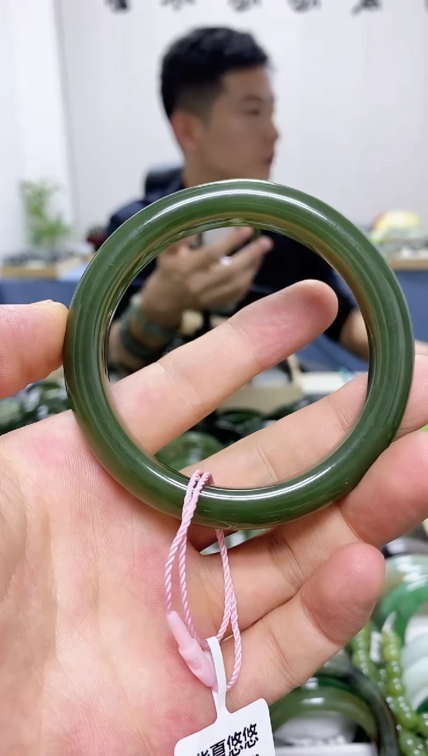 和田玉手镯未镶嵌蒋*58(12)