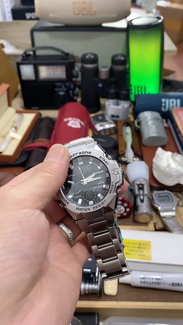瓷片闪购商品  如图所示
