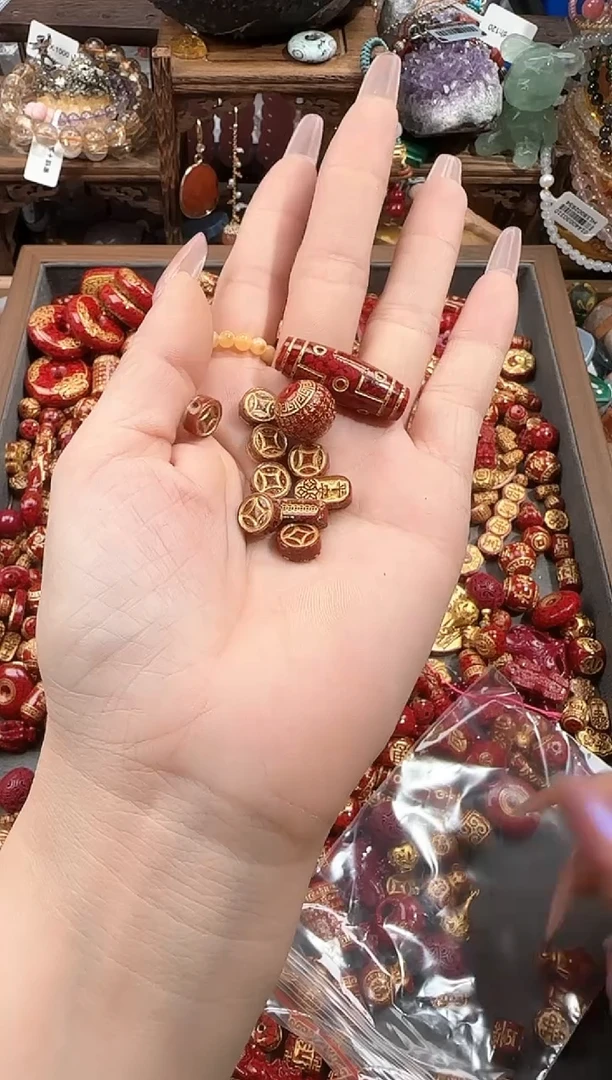 天然辰砂昀****?84452465564