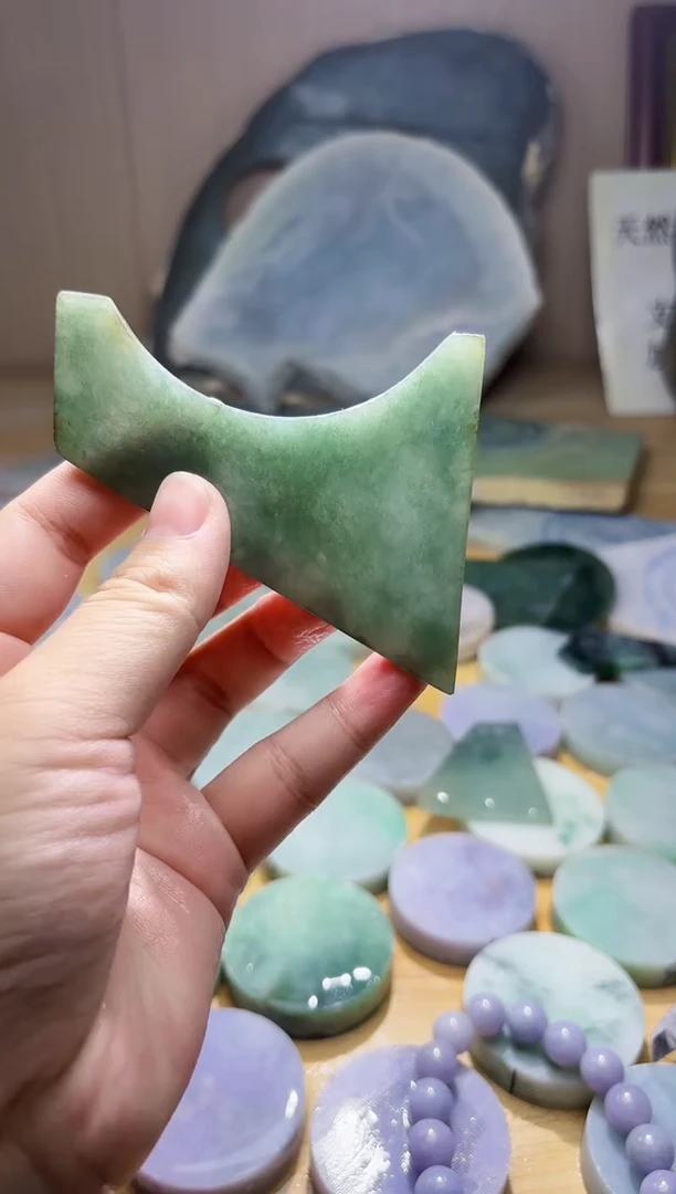 翡翠未镶嵌颈饰翡翠A货 姜谭530