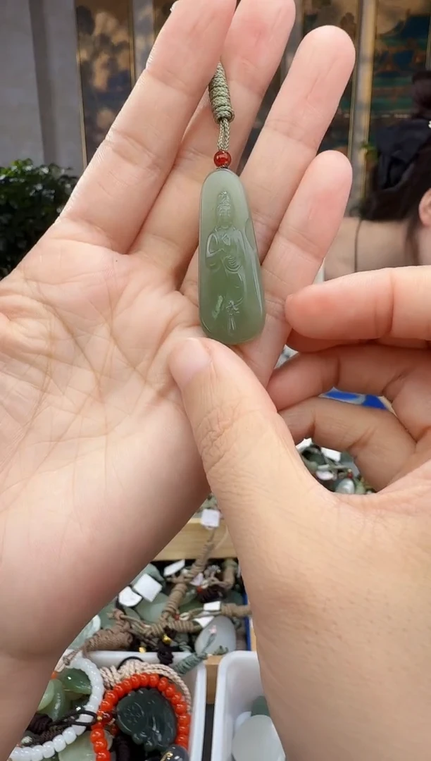 未镶嵌和田玉挂件路*乙拍一发一
