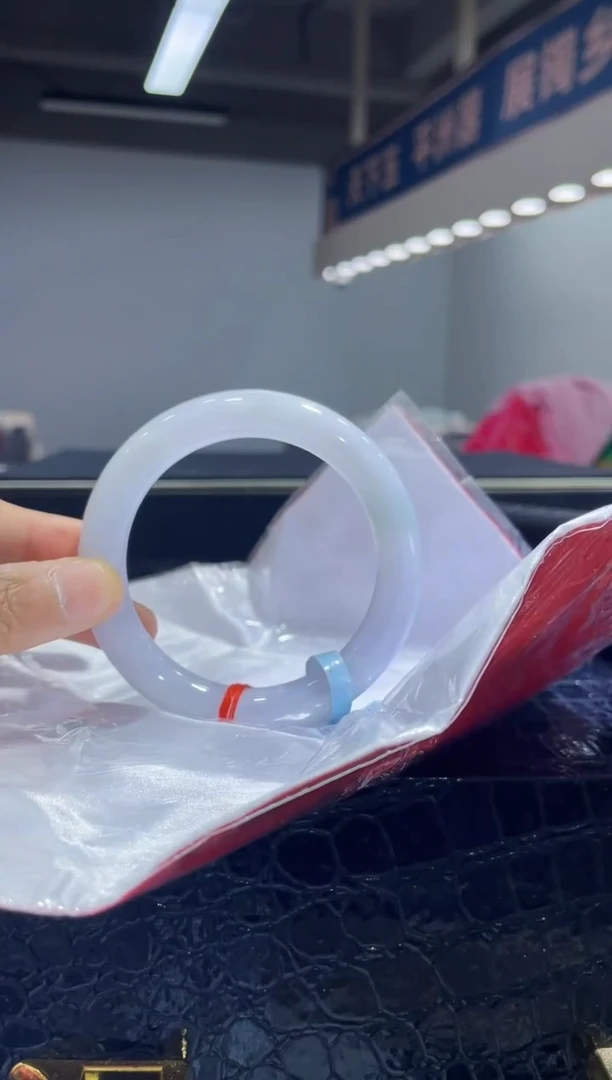 未镶嵌手镯翡翠2