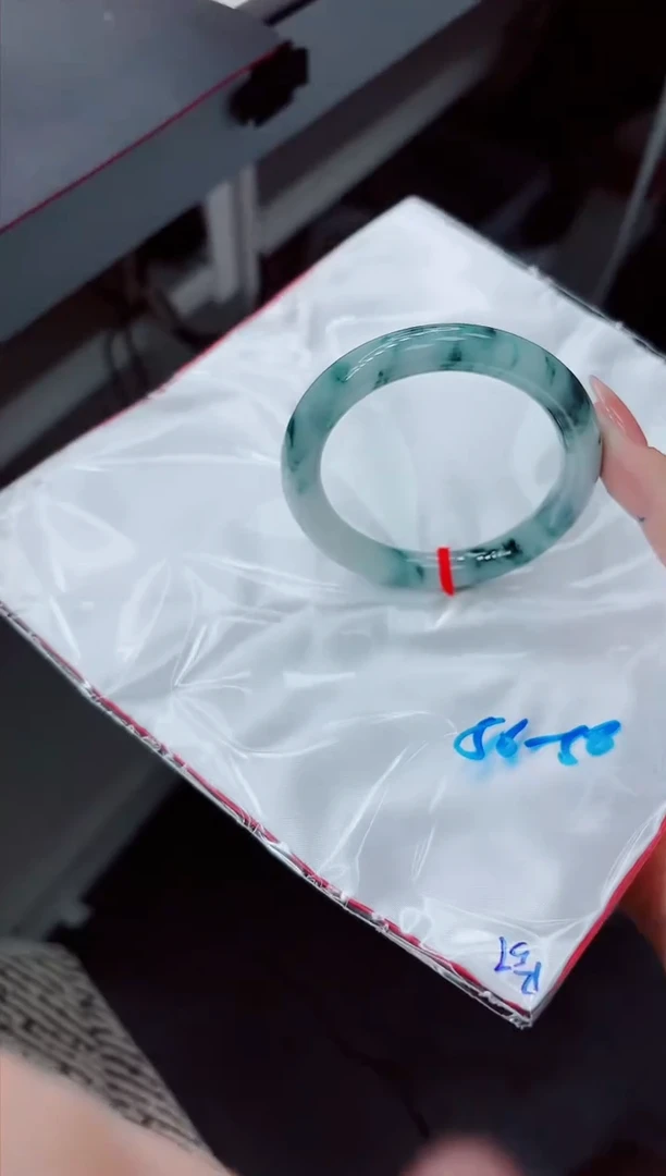 【闪购商品】翡翠手镯未镶嵌000000000