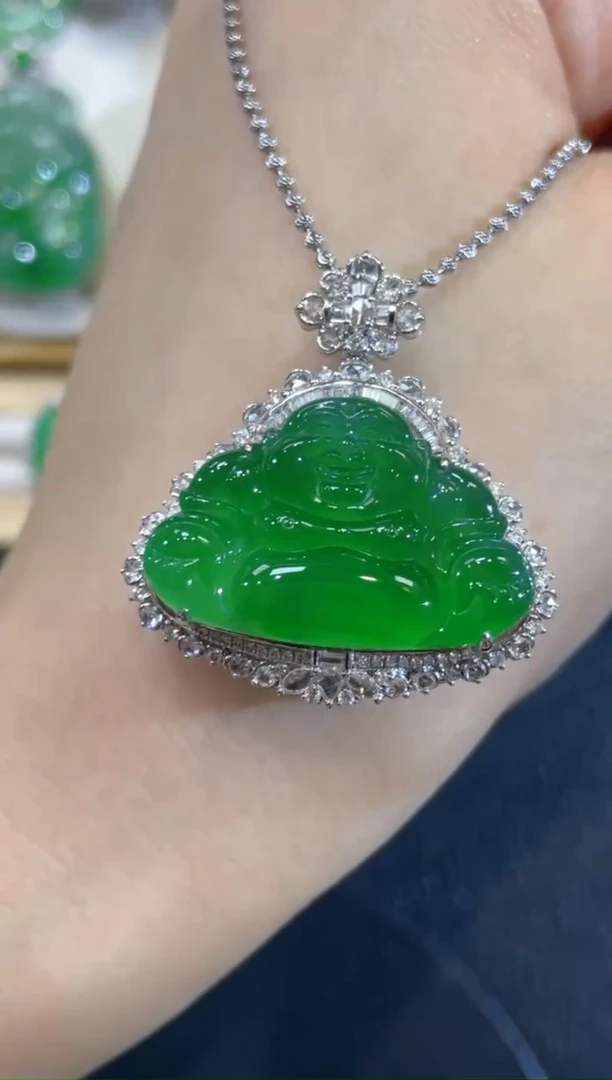 吊坠(不含链)18K金镶嵌翡翠团购25