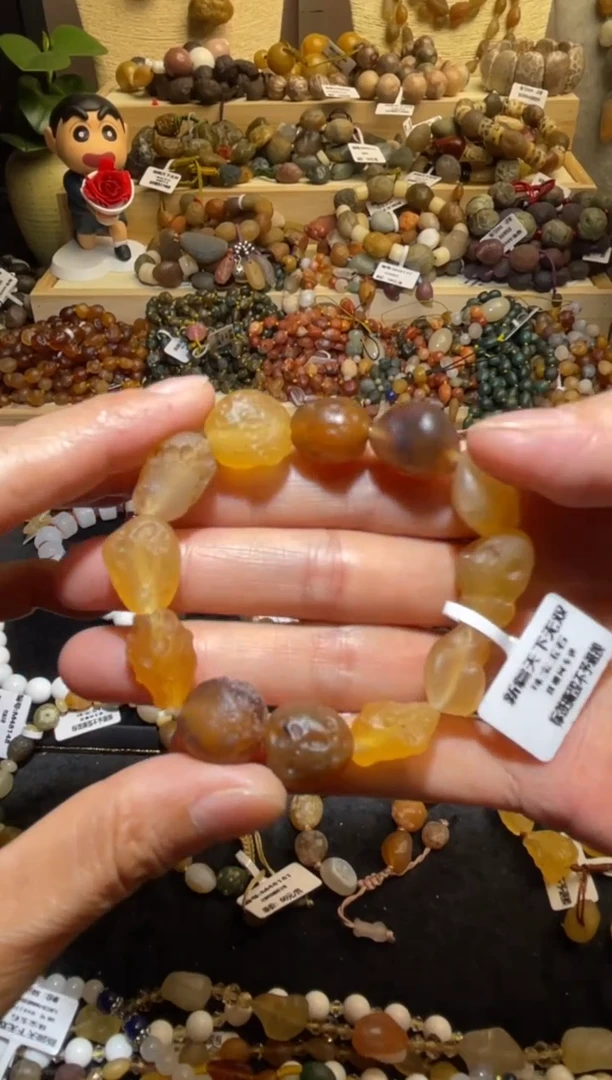 未镶嵌手链玛瑙/玉髓多彩玛瑙手串