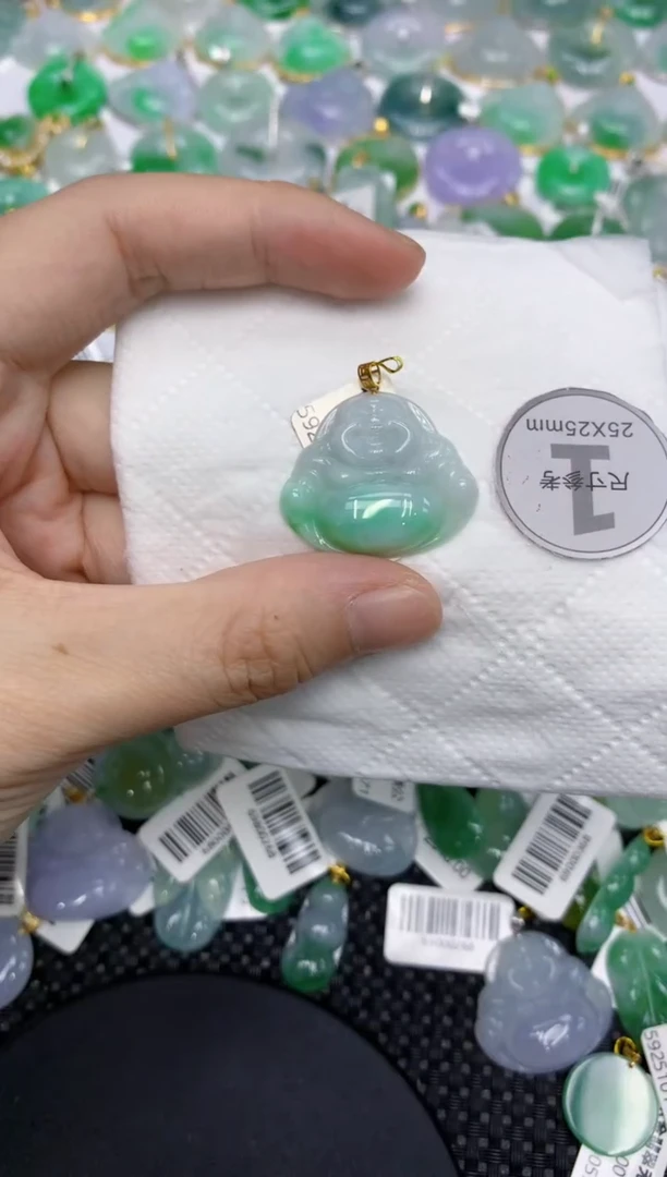 颈饰18K金镶嵌翡翠111111111