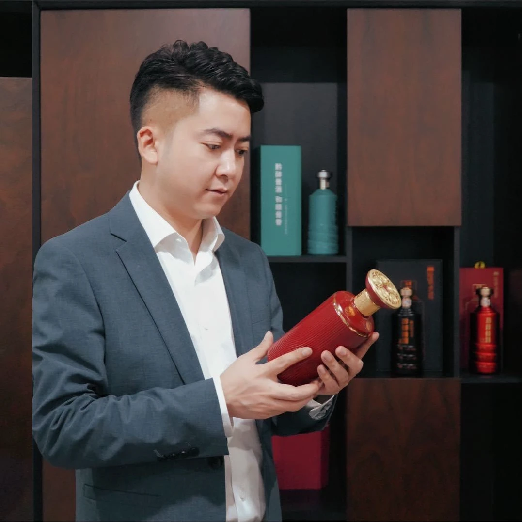 至诚御酱大师手酿酱香型白酒53度