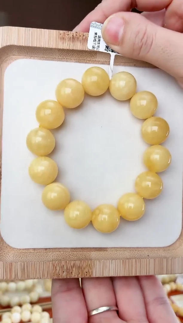 裸石蜜蜡未镶嵌手串