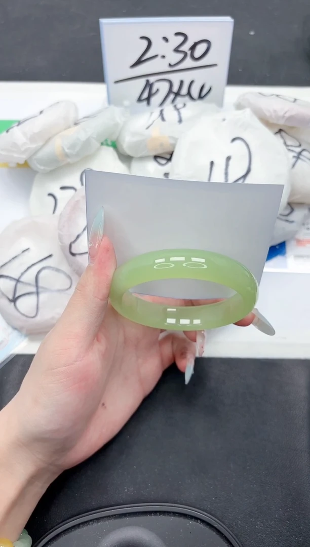 石英质玉手镯未镶嵌175-56.6