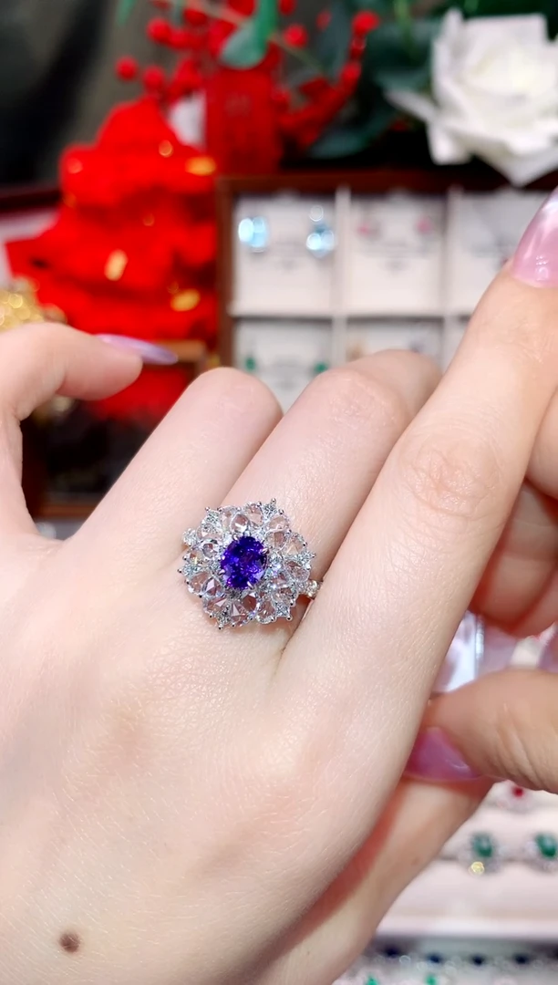彩色蓝宝石戒指18K金镶嵌1.2ct/天然宝石/七天无理由
