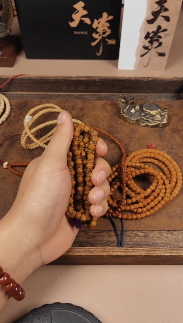 【闪购商品】柏香籽/百香籽手串【天策出品】-- 藤壶