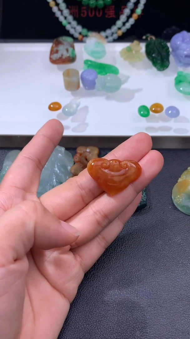 未镶嵌定制翡翠